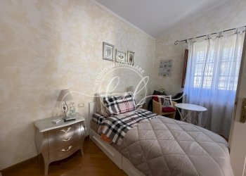 PHOTO-2025-07-16-12-22-43 3.jpg - Porzione di casa Seravezza - foto 16