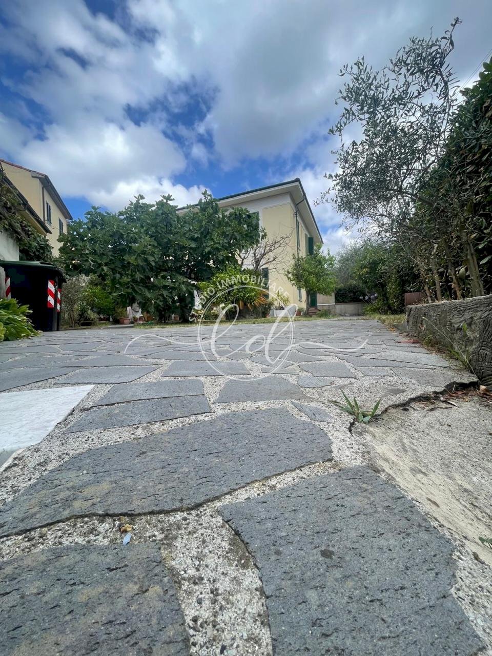 WhatsApp Image 2025-07-07 at 12.11.11.jpeg - Portion of a house Carrara - photo 3