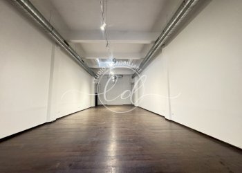 IMG_7006.JPG - Capannone Pietrasanta - foto 4