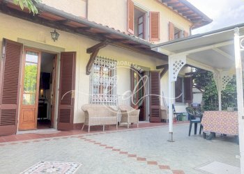 IMG_6042.JPG - Porzione di casa Forte dei Marmi - foto 1