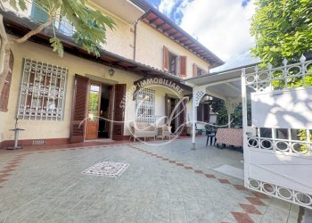 IMG_6043.JPG - Porzione di casa Forte dei Marmi - foto 3