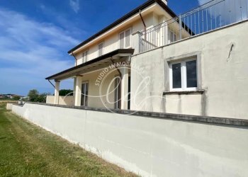 PHOTO-2025-05-19-10-43-52.jpg - Villa Camaiore - foto 6