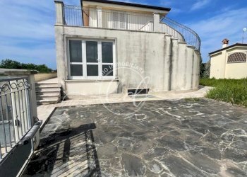 PHOTO-2025-05-19-10-43-57.jpg - Villa Camaiore - foto 10