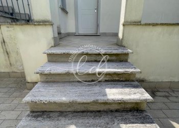 PHOTO-2025-05-19-10-44-02.jpg - Villa Camaiore - foto 13