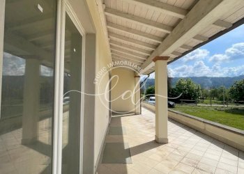 PHOTO-2025-05-19-10-44-12 4.jpg - Villa Camaiore - foto 25