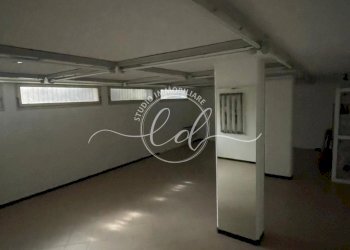 a562d34e-e1a4-4e84-aecd-f19197f98b1d.jpeg - Locale Commerciale Camaiore - foto 15