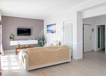 31915.jpg - Quadrilocale Camaiore - foto 10