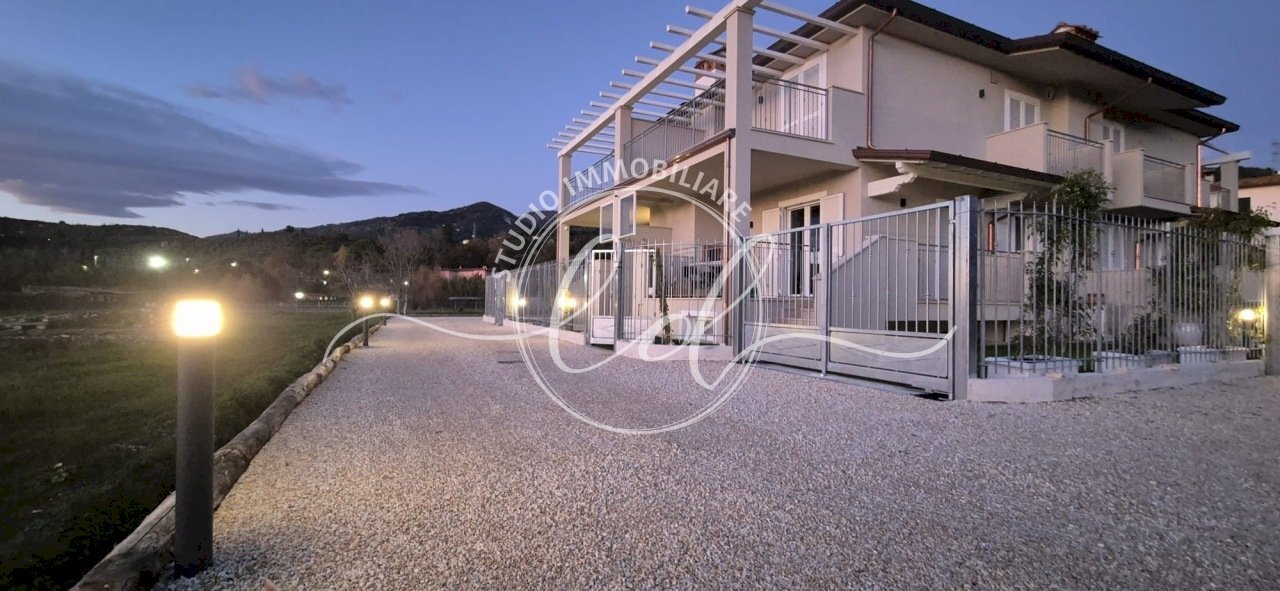 5eafd251-674e-434c-8b0b-3661b6e500e6.JPG - Porzione di casa Camaiore - foto 1