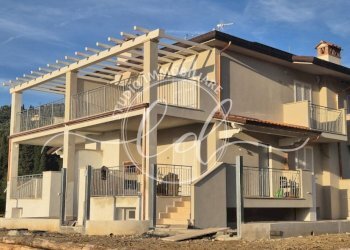 b70614c4-5090-42ec-99e5-66324b8b7572.JPG - Porzione di casa Camaiore - foto 3