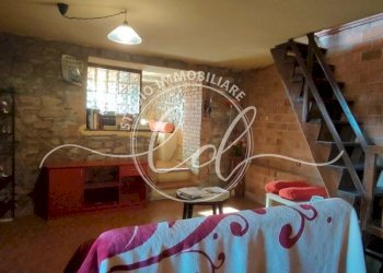 PHOTO-2025-03-06-20-08-35 2.jpg - Casa indipendente Massarosa - foto 12