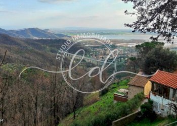 PHOTO-2025-03-06-20-08-32.jpg - Casa indipendente Massarosa - foto 24