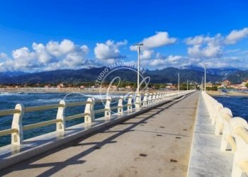 foto-pontile-forte-dei-marmi-600x450.jpg - Villa Pietrasanta - foto 6