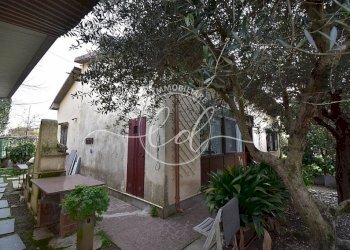 45263_W.jpg - Villa Pietrasanta - foto 2