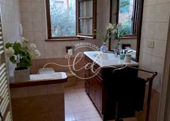 PHOTO-2024-12-21-18-48-02.jpg - Villa Massarosa - foto 21