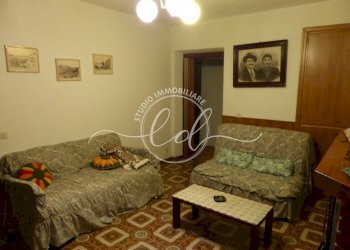 PHOTO-2025-02-15-12-19-37 3.jpg - Porzione di casa Seravezza - foto 7