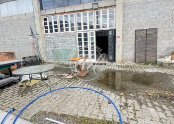 IMG_0607.JPG - Magazzino Pietrasanta - foto 13