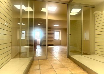 IMG-20250808-WA0012.jpg - Locale Commerciale Via Vittorio Emanuele, Anagni - foto 1