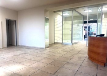 IMG-20250808-WA0018.jpg - Locale Commerciale Via Vittorio Emanuele, Anagni - foto 6