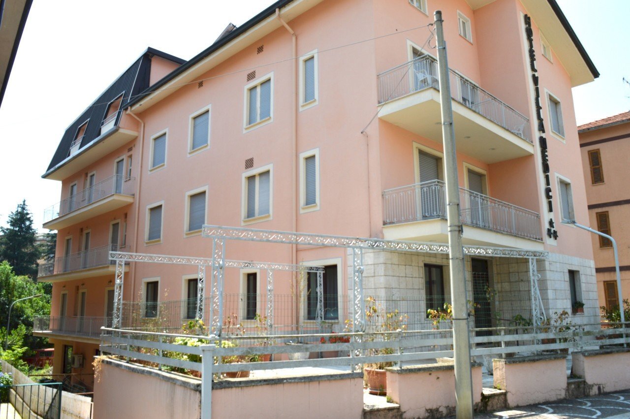 2.JPG - Commercial Premises Via Vallicelle, Fiuggi - photo 2