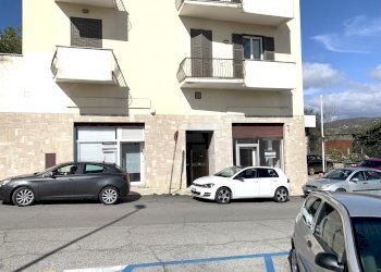 IMG_2887.jpg - Locale Commerciale Via Onorato Capo, Anagni - foto 5