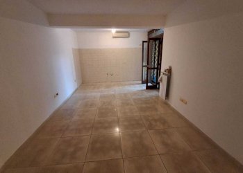 WhatsApp Image 2025-11-25 at 11.42.01.jpeg - Trilocale via nicolo paganini, Guidonia Montecelio - foto 17