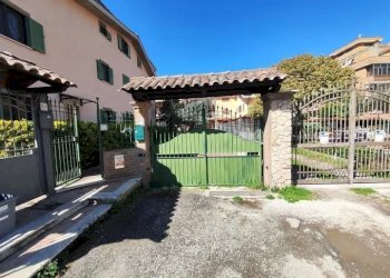 WhatsApp Image 2025-03-18 at 16.45.44 (1).jpeg - Trilocale via niccolò tommaseo 51, Guidonia Montecelio - foto 1