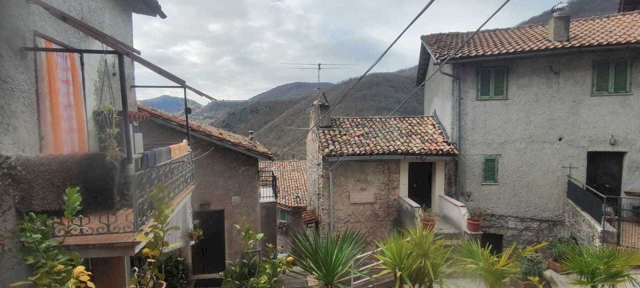 WhatsApp Image 2025-01-20 at 10.23.48.jpeg - Monolocale via montecastello, Percile - foto 2