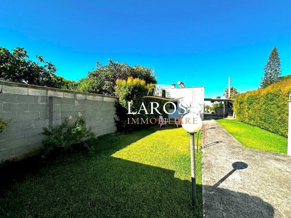 36.jpg - Villa Melendugno - foto 1