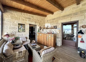 11.jpg - Villa Vernole - foto 15