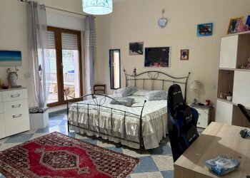 CAMERA MATRIMONIALE (4).jpg - Appartamento Sassari - foto 19