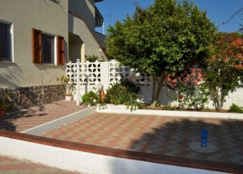 CORTILE ESTERNO.jpg - Casa indipendente SP 81, Sassari - foto 2