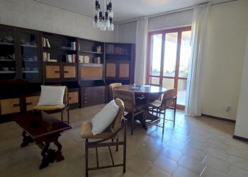 SALA CON USCITA VERANDA.jpg - Appartamento Via Carbia 2, Alghero - foto 7
