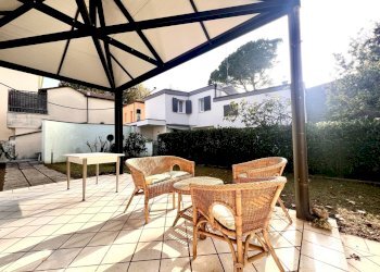 IR - Four-room apartment Viale Trento 38, Cesenatico - photo 11