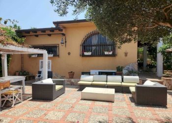 ca1c19f6-8858-4295-a78f-468732cdb466.jpg - Villa Partinico - foto 1