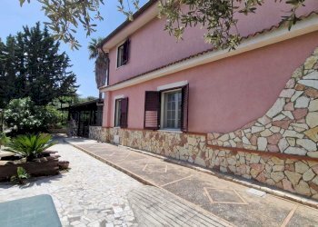 WhatsApp Image 2025-05-06 at 17.39.13 (1).jpeg - Villa Misilmeri - photo 9