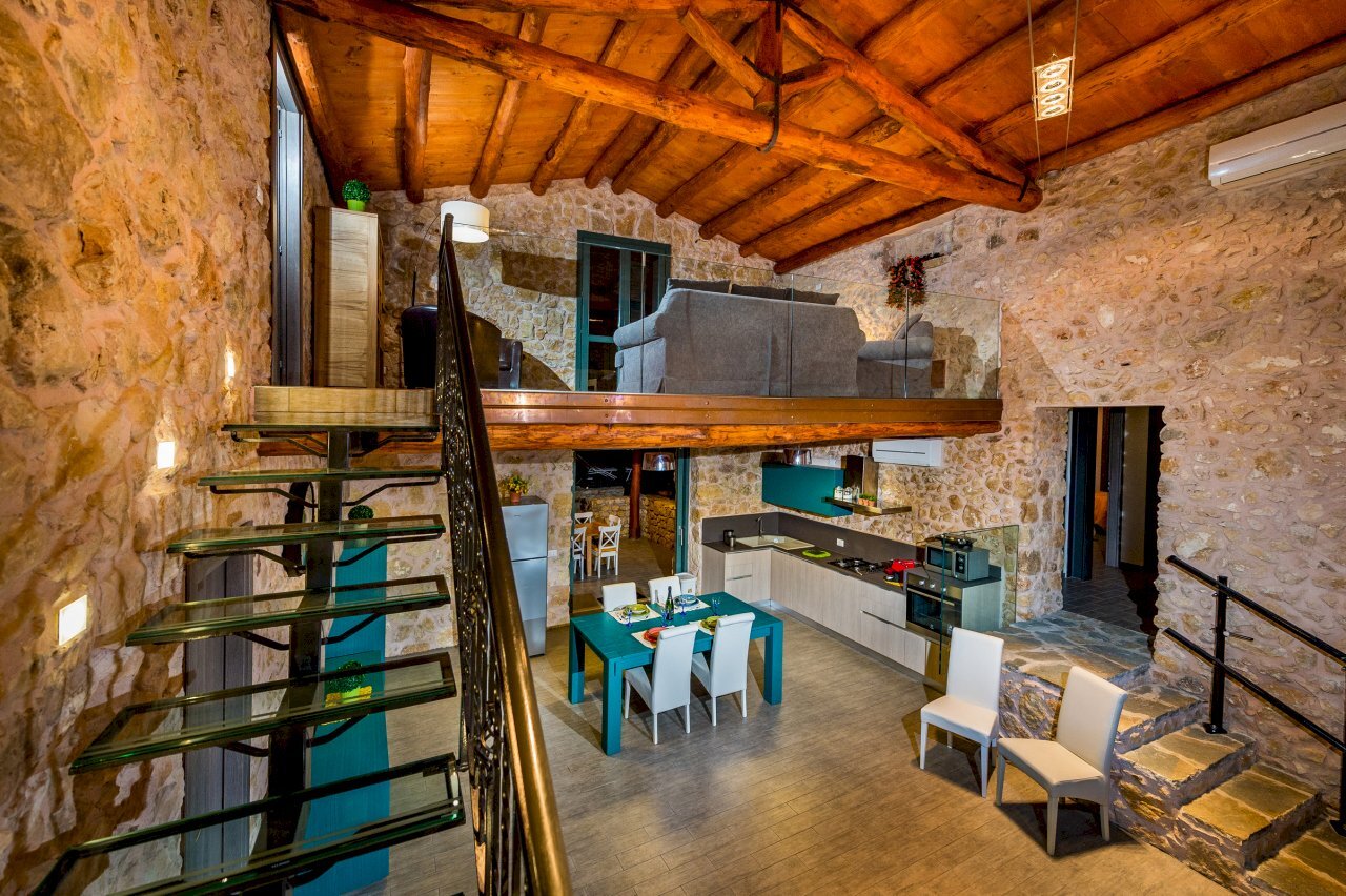 _D4N1026.JPG - Casale CONTRADA CARDONE SNC, Castellammare del Golfo - foto 2