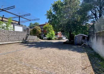 20230515_152014.jpg - Locale Commerciale Via Carlo Oreglio 7, Melzo - foto 16