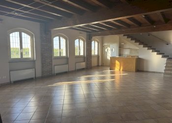 IMG_7574.jpg - Commercial Premises Via Ca' De Mazzoli 6060, Livraga - photo 1