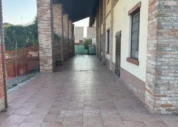 IMG_7600.jpg - Commercial Premises Via Ca' De Mazzoli 6060, Livraga - photo 4