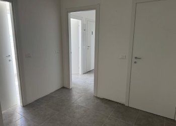 IMG_6707.jpg - Ufficio Via Maestri del Lavoro snc, Sant'Angelo Lodigiano - foto 4