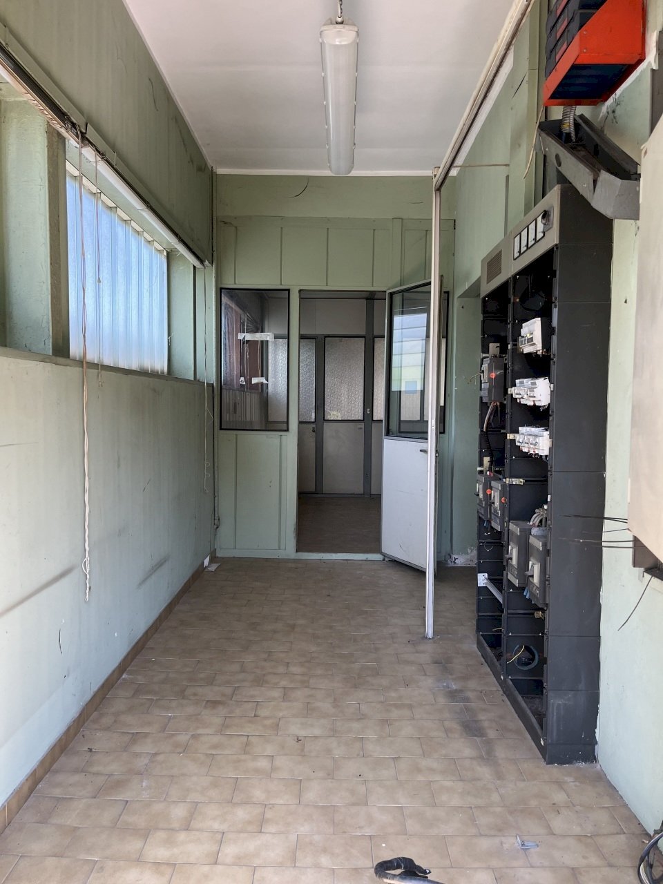 IMG_8893.jpeg - Shed Via Tortona 21, Vigevano - photo 2