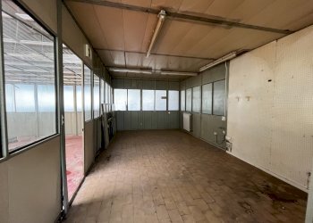 IMG_8895.jpeg - Capannone Via Tortona 21, Vigevano - foto 4