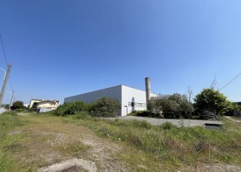 IMG_8904.jpeg - Capannone Via Tortona 21, Vigevano - foto 13