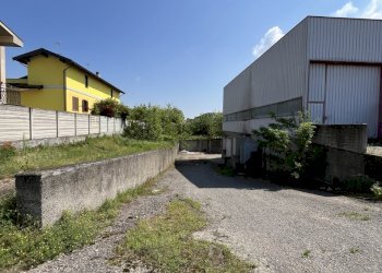 IMG_8908.jpeg - Capannone Via Tortona 21, Vigevano - foto 17