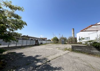 IMG_8911.jpeg - Capannone Via Tortona 21, Vigevano - foto 20