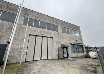 IMG_8132.jpeg - Capannone Via Toscana 24, Cornegliano Laudense - foto 2