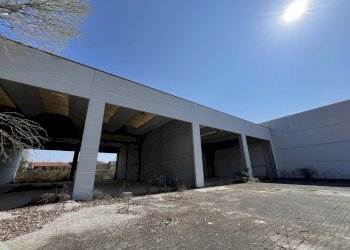 IMG_8111.jpeg - Shed Via Pietro Buscaglia  8, Vigevano - photo 7