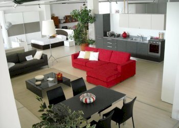 DSCN8607.JPG - Show room VIA emilia 7, Casalpusterlengo - foto 6