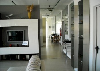 DSCN8609.JPG - Show room VIA emilia 7, Casalpusterlengo - foto 9