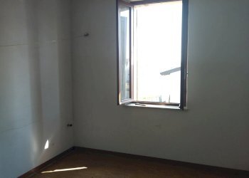 IMG_20250409_152908.jpg - Villa VIA GIOVANNI CADOLINI 48, Rivarolo del Re ed Uniti - foto 27